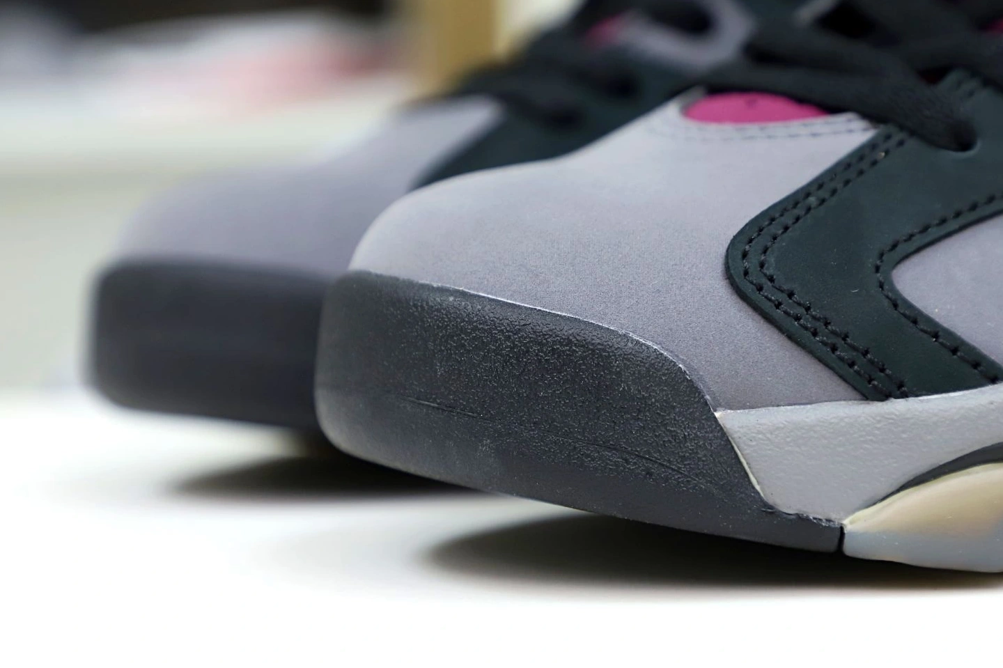 JORDAN AIR 6 RETRO BORDEAUX 0129